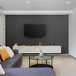 Leda By Guide Villa *