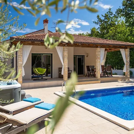 Leda By Guide Villa Barban