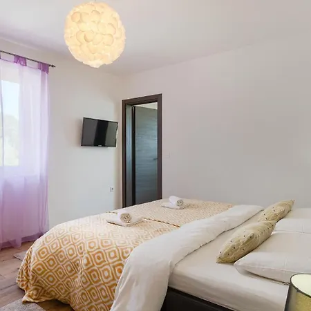 Leda By Guide Villa Barban